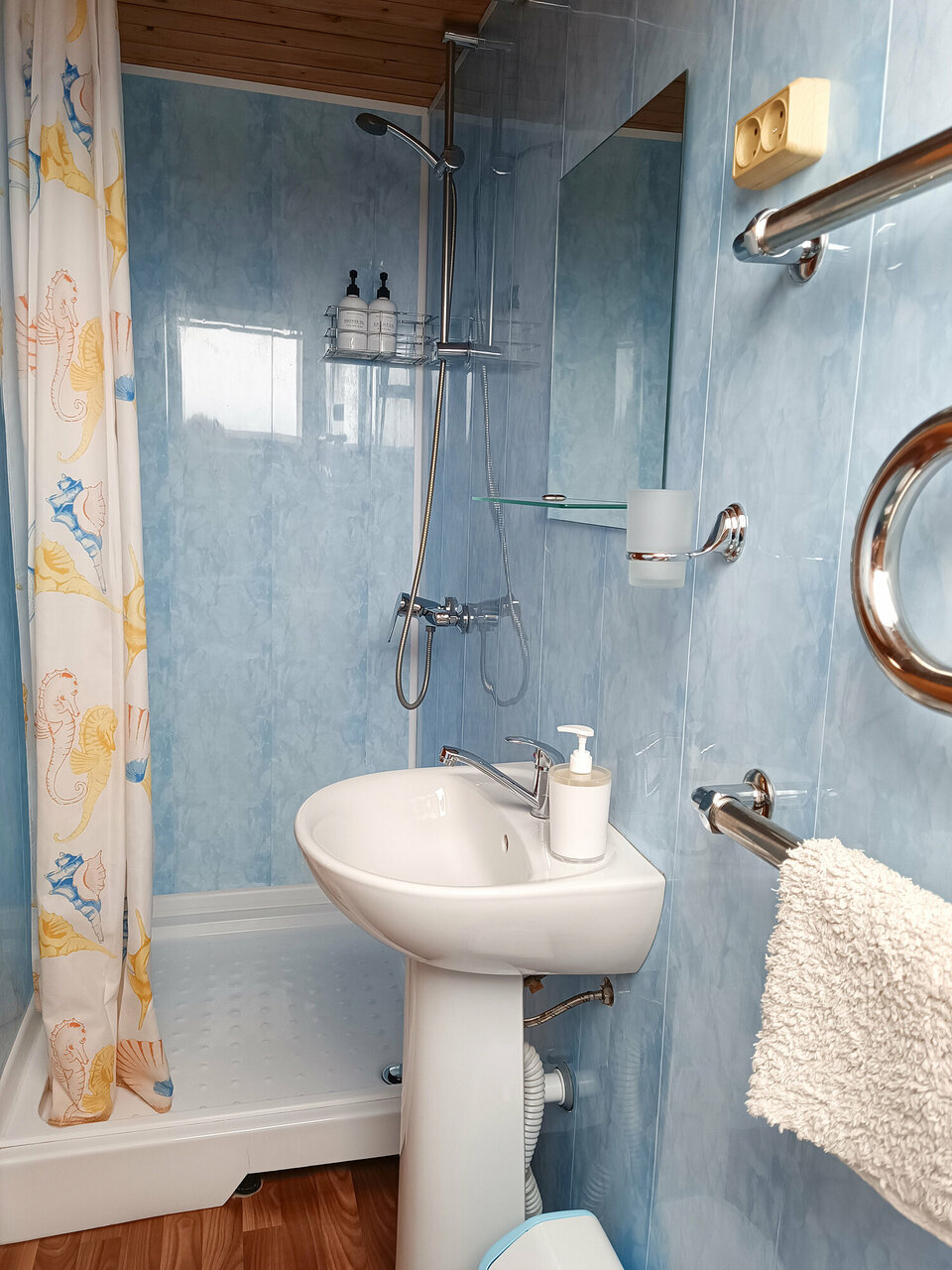 Гостиница Домики у Пляжа Осташков-214