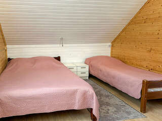 Гостиница Домики у Пляжа Осташков Бунгало-11