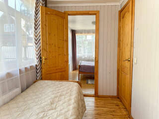 Гостиница Домики у Пляжа Осташков Дом с 5 спальнями-10