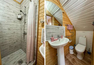 Гостиница Домики у Пляжа Осташков Бунгало-12