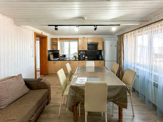 Гостиница Домики у Пляжа Осташков Бунгало у воды-7