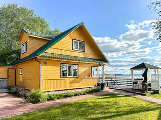 Гостиница Домики у Пляжа Осташков Бунгало у воды-2