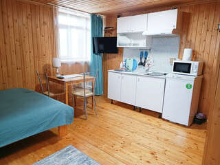 Гостиница Домики у Пляжа Осташков 3-х местный бюджетный номер-8