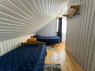 Гостиница Домики у Пляжа Осташков Дом с 5 спальнями-12