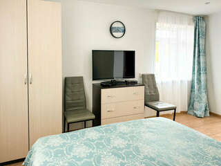 Гостиница Домики у Пляжа Осташков Бунгало-9