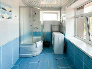 Гостиница Домики у Пляжа Осташков Бунгало-11